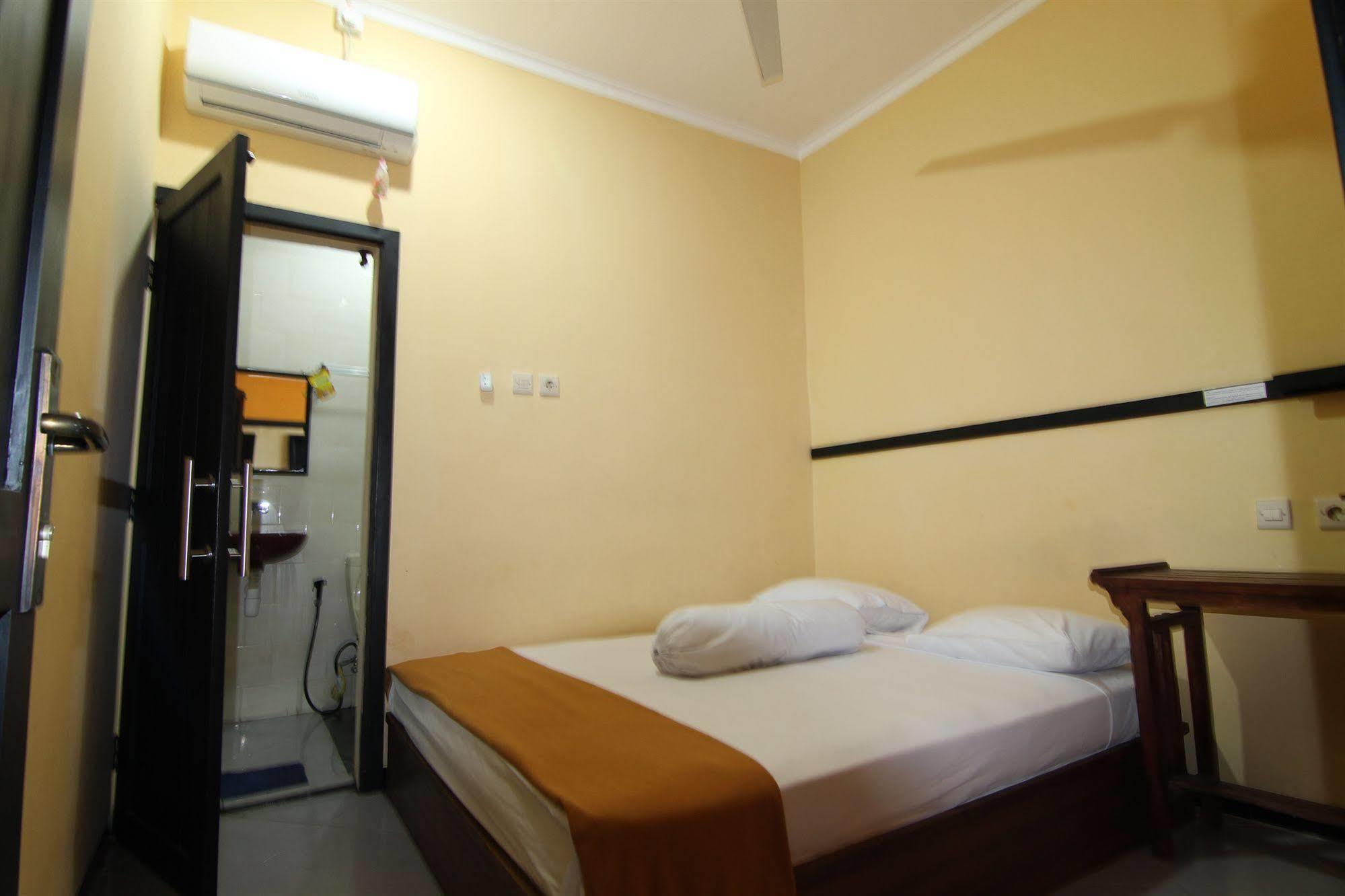 Ct1 Bali Bed & Breakfast กูตา ภายนอก รูปภาพ
