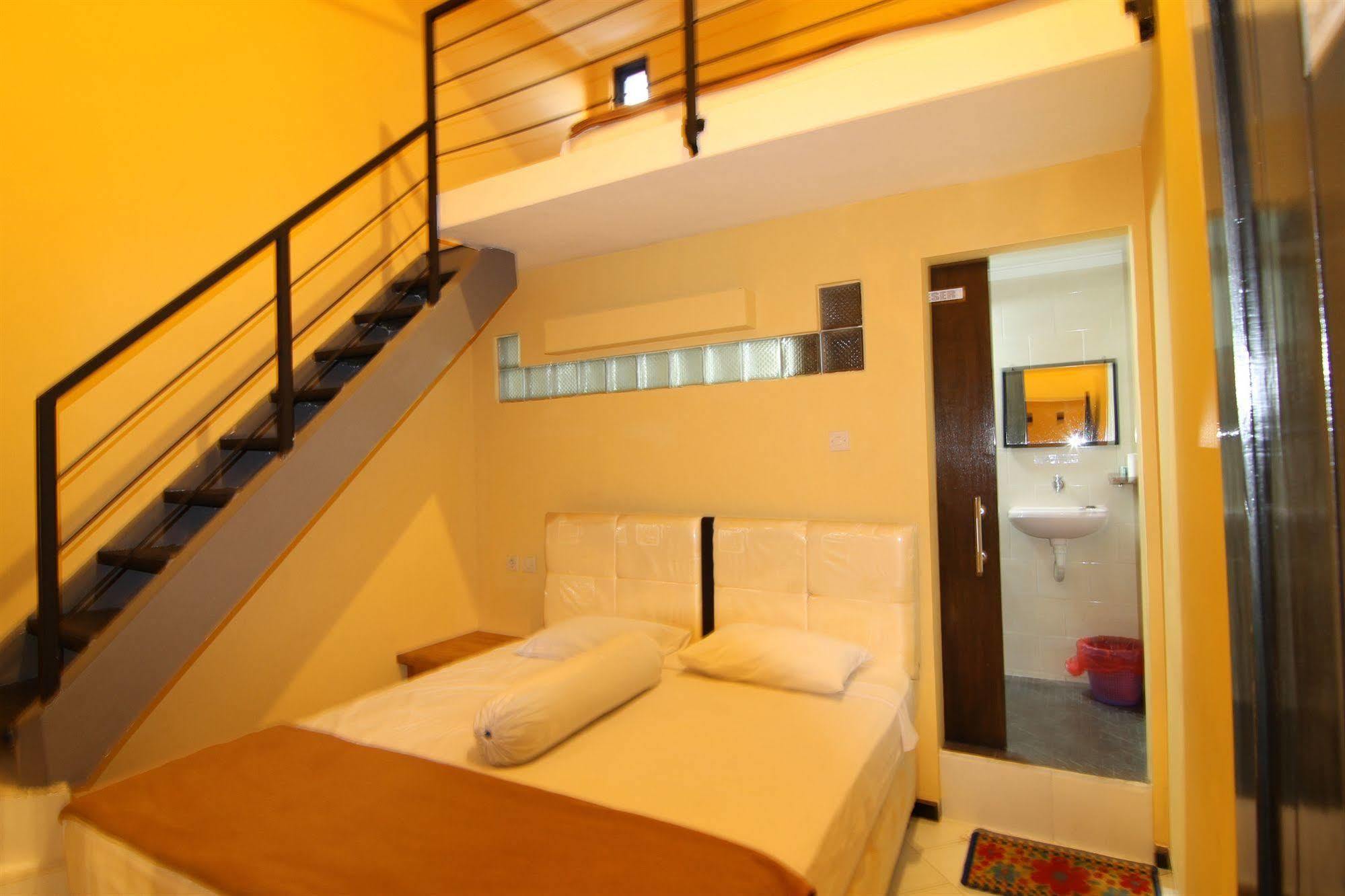 Ct1 Bali Bed & Breakfast กูตา ภายนอก รูปภาพ