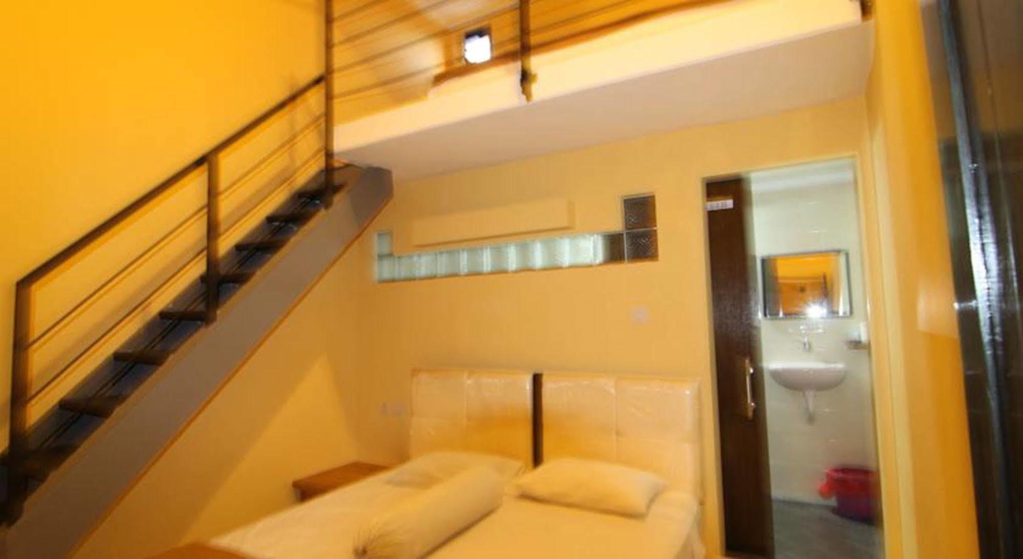 Ct1 Bali Bed & Breakfast กูตา ภายนอก รูปภาพ
